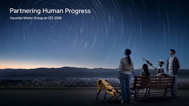 현대차그룹은 다음달 5일부터 9일까지 미국 라스베이거스에서 열리는 CES 2026에 참가해 AI·로보틱스·전동화·자율주행 등 미래 모빌리티 생태계를 선도할 핵심 기술을 대거 공개한다. 사진=현대차그룹 제공