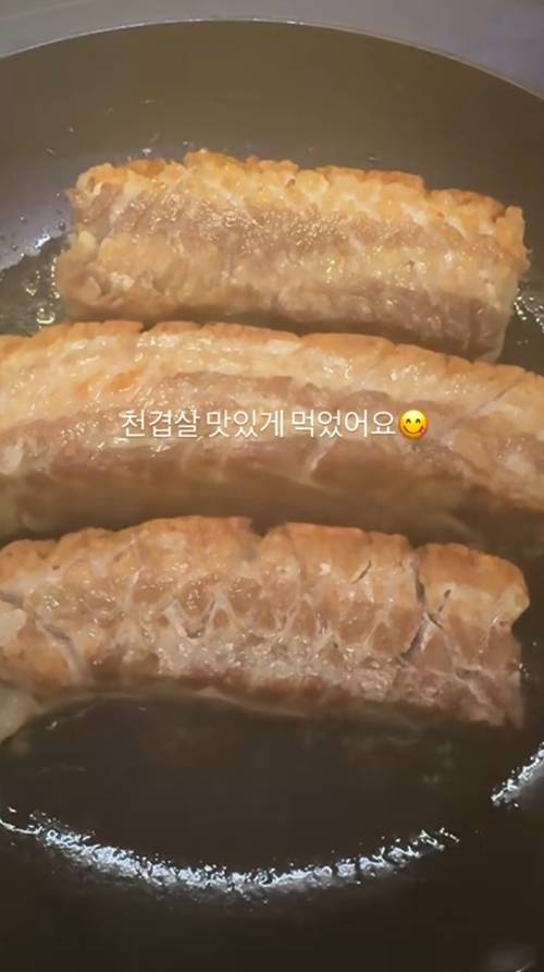 사진=손예진 SNS