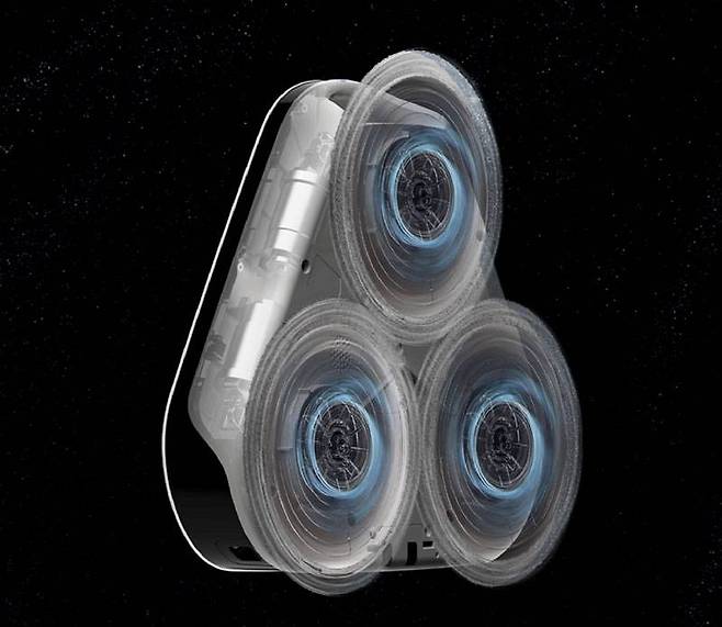 쓰리스핀 시리즈의 특징인 3개의 원형 물걸레 패드 / 출처=에브리봇