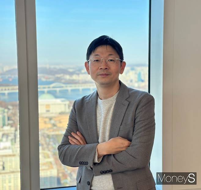 오건영 신한프리미어 패스파인더 단장이 원달러 환율이 구조적 요인으로 강세가 지속되고 있다고 분석했다. /사진=이동영 기자