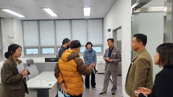 지난 29일 창원특례시 마산회원구는 석전민원센터 현장을 방문해 준비사항 점검에 나섰다. / 창원시
