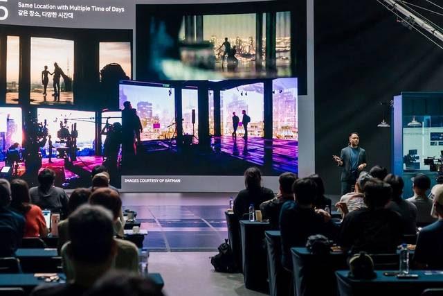 한국콘텐츠진흥원은 넷플릭스와 함께 6월부터 11월까지 콘텐츠인재캠퍼스와 CKL기업지원센터 등에서 글로벌 온라인 영상 서비스 제작 역량 강화를 위한 '2025 KOCCA x 넷플릭스 프로덕션 아카데미' 교육 과정을 운영했다. 아카데미 교육 중 시각효과(VFX)·버추얼 프로덕션 워크숍이 열리고 있다. 콘진원 제공