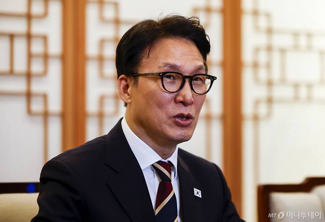 김민석 국무총리가 30일 서울 용산구 국립중앙박물관에서 열린 배리어프리 키오스크 현장간담회에서 인사말을 하고 있다. /사진=뉴시스