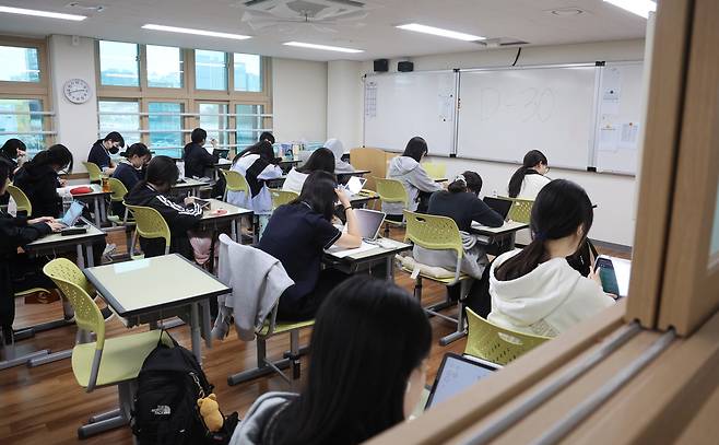 부산의 한 고등학교 교실 모습. 사진은 기사와 무관. [연합]