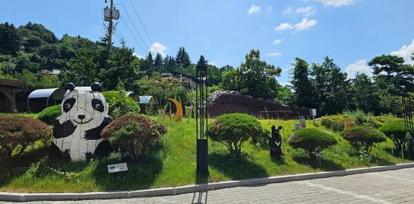 진주어린이박물관 야외공원.