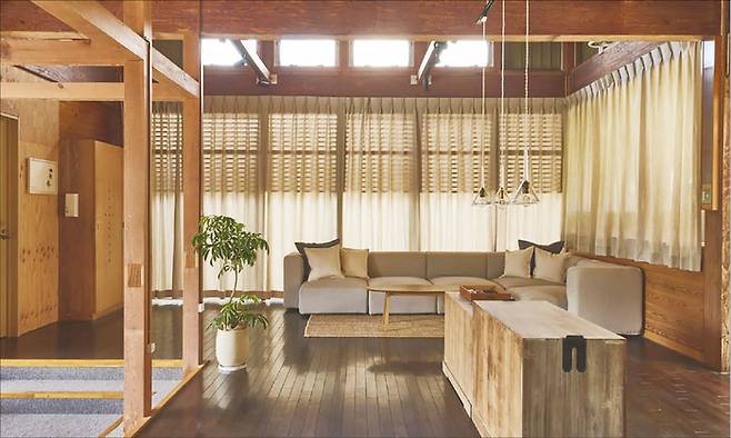 무인양품이 운영하는 ‘무지 베이스 오이카와’. (무인양품 제공)