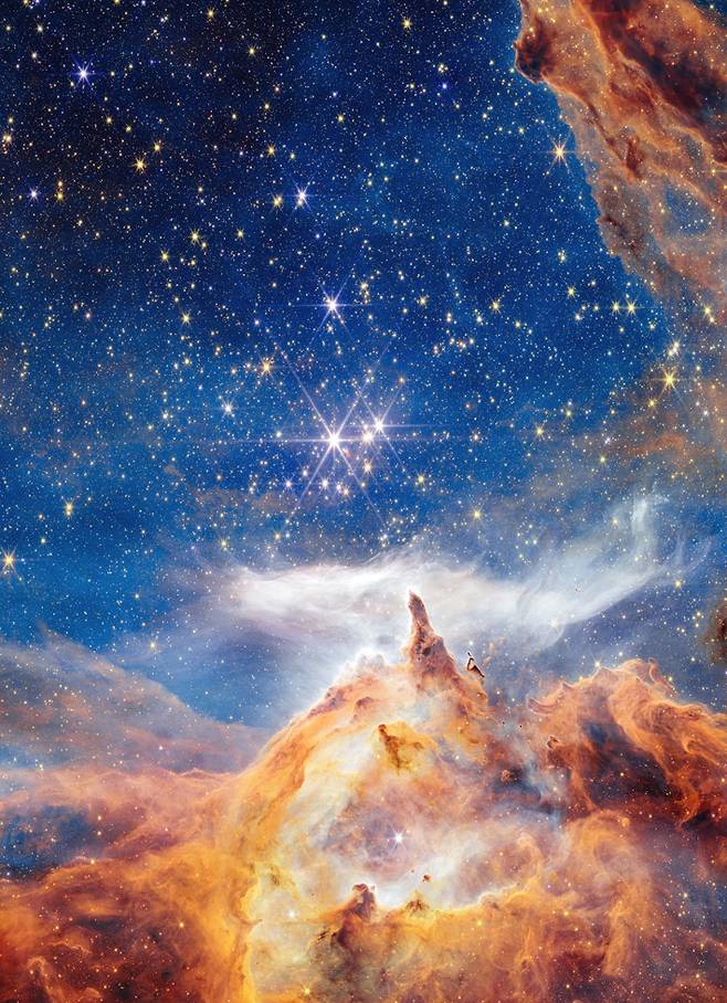 피스미스 24(Pismis 24) 성단의 모습. NASA, ESA, CSA, STScI