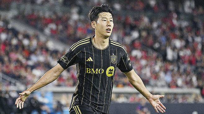 손흥민의 소속팀 LAFC가 미국메이저리그사커(MLS) 소속 선수들을 대상으로 진행한 설문조사에서 가장 뛰고 싶은 팀 1위로 선정됐다. 로이터=연합뉴스