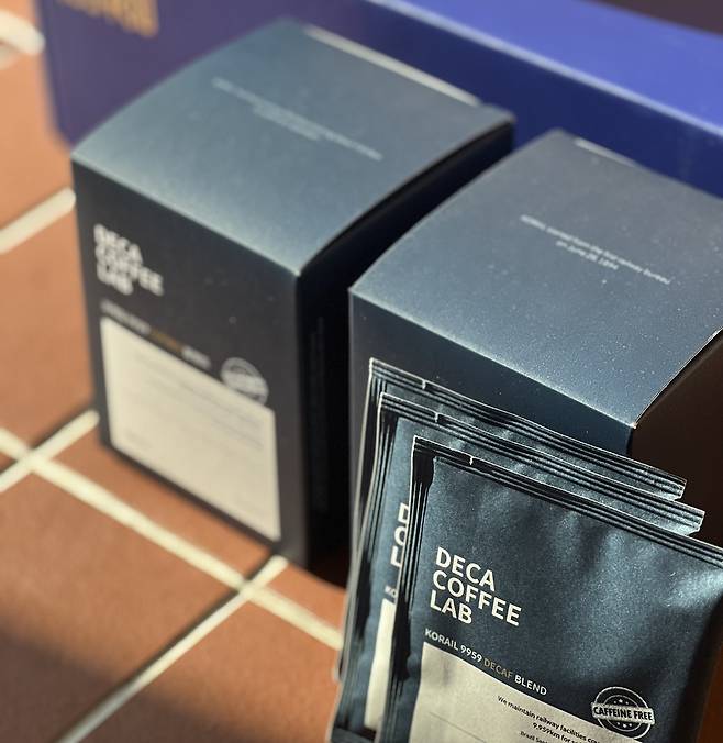 Decaf Coffee Lab's coffee [DECAF COFFEE LAB]