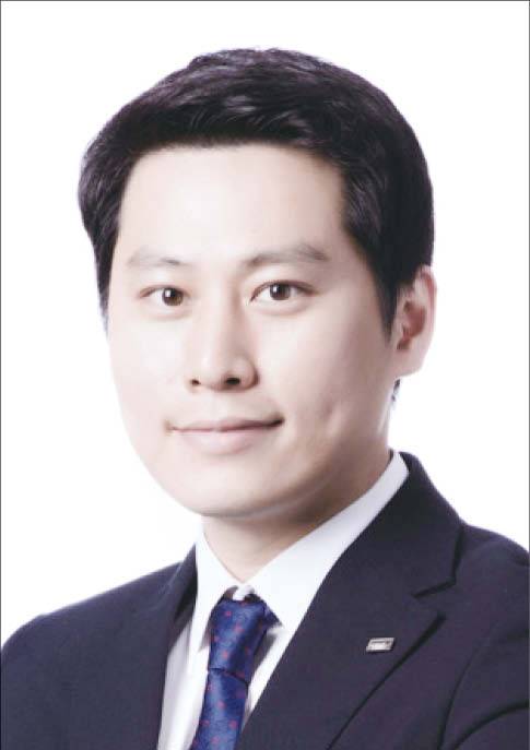 1981년생/ 전북대 무역학과/ 2007년 미래에셋생명 입사/ 퇴직연금기획·PB영업본부 선임PB/ GA영업본부 지점장(현)