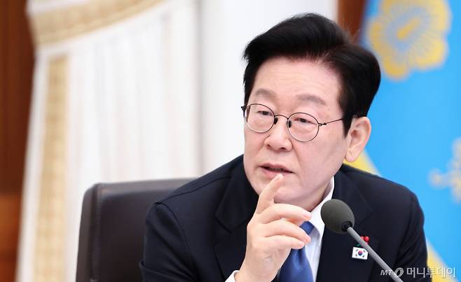 (서울=뉴스1) 허경 기자 = 이재명 대통령이 30일 청와대에서 열린 국무회의에서 발언하고 있다. 2025.12.30/뉴스1  Copyright (C) 뉴스1. All rights reserved. 무단 전재 및 재배포,  AI학습 이용 금지. /사진=(서울=뉴스1) 허경 기자