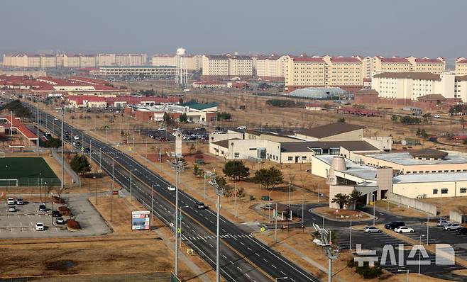 [평택=뉴시스] 배훈식 기자 = 지난달 17일 오후 경기 평택시 세계 최대의 미군 해외기지인 캠프 험프리스 전경. 2025.12.17. dahora83@newsis.com