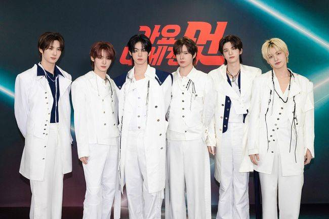 플레디스엔터테인먼트 제공