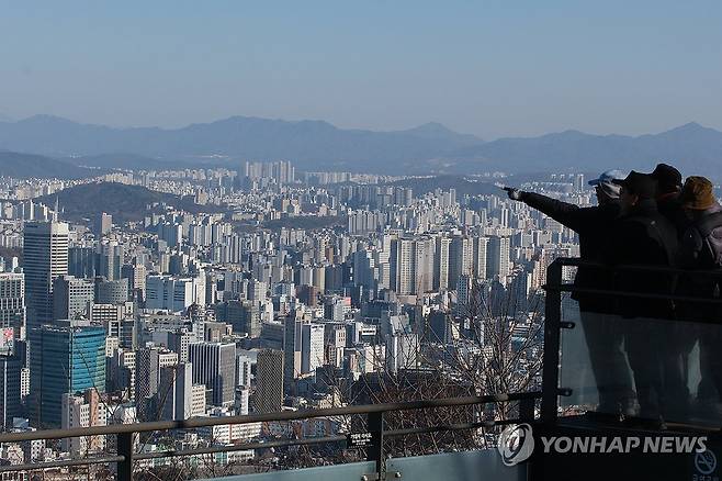 남산에서 바라본 서울 시내 아파트 [연합뉴스 자료사진]