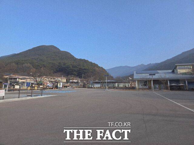 화엄주차장 전경. /구례군