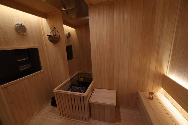 윤석열 정부 시절 서울 용산 대통령 집무실 내부에 설치된 사우나 모습. 청와대사진기자단