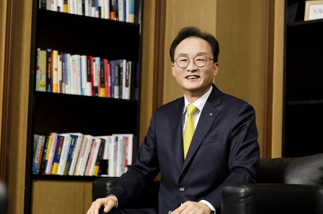 이환주 KB국민은행장이 올해 경영 핵심으로 소비자보호를 꼽았다./사진=KB국민은행