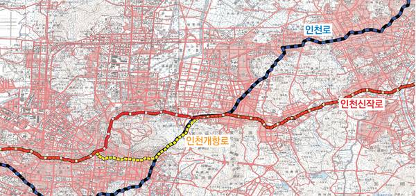 이미지 속 ‘인천로’는 ‘도로고’(1770), ‘인천개항로’는 ‘구한말 한반도 지형도’(1895년경), ‘인천신작로’는 1910년대 지형도에 의거했다. 인천로와 인천개항로는 성현 부근을 제외하고 전 경로에 차이가 있으며, 인천개항로와 인천신작로는 성현 부근을 제외하고 전 구간 경로에 차이가 없다. /인천문화재단 제공