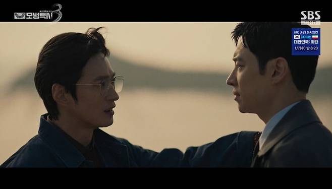 ‘모범택시3’ 김성규·이경영과 심리전 (사진=SBS)