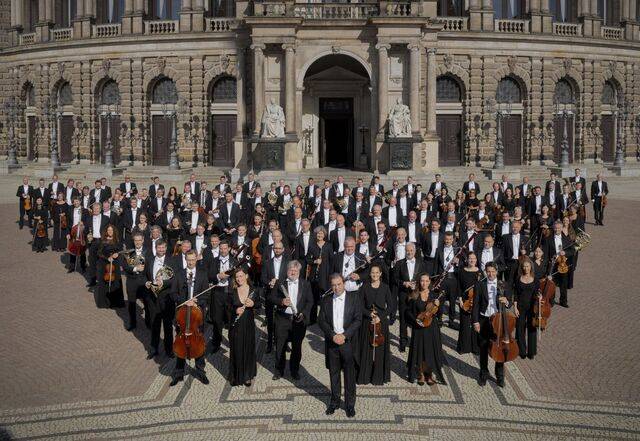 1548년 창단한 현존 세계 최고(最古) 악단 독일 드레스덴 슈타츠카펠레가 1월 28일 롯데콘서트홀에서 내한 공연을 연다. 정명훈 수석객원지휘자가 포디움에 오르고 임윤찬이 슈만의 피아노 협주곡을 협연한다. ⓒJorg Simanowski