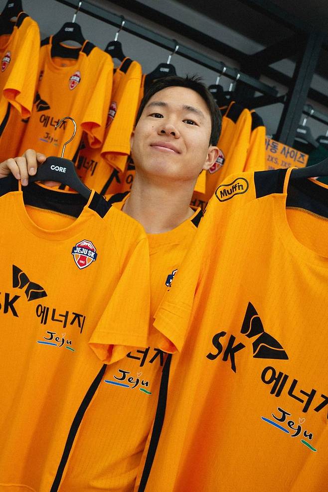 [서울=뉴시스] 프로축구 K리그1 제주SK에 입단한 권창훈. (사진=제주SK 제공) *재판매 및 DB 금지