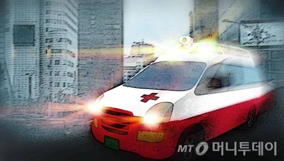 광주 북구에서 역주행 차량이 시내버스와 다른 차량을 들이받아 6명이 다쳤다./사진=임종철 디자인기자