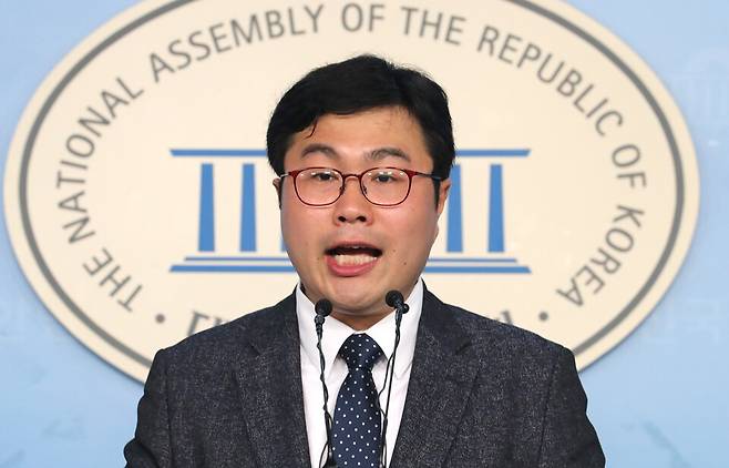 조용술 국민의힘 대변인(사진)은 4일 "이재명 정권은 베네수엘라 내 우리 국민 보호를 위해 지금까지 어떤 조치를 취했는지 묻지 않을 수 없다"고 지적했다. ⓒ연합뉴스