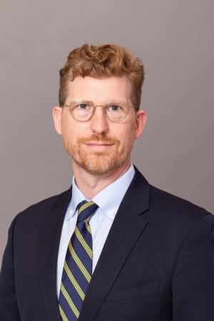 로버트 시먼스 뉴욕대 교수