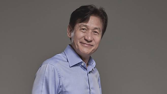 배우 안성기가 혈액암 투병 끝에 향년 74세로 세상을 떠났다｜출처: 아티스트컴퍼니