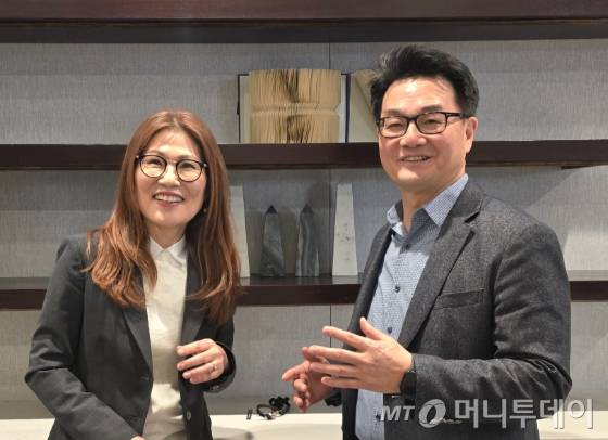 장유순 인디애나주립대 교수(사진 왼쪽)와 김성현 성균관대 교수. /사진=심재현 특파원