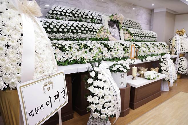 배우 안성기의 빈소가 5일 서울 서초구 서울성모병원 장례식장에 마련됐다. 2026.1.5 [사진공동취재단] [연합]