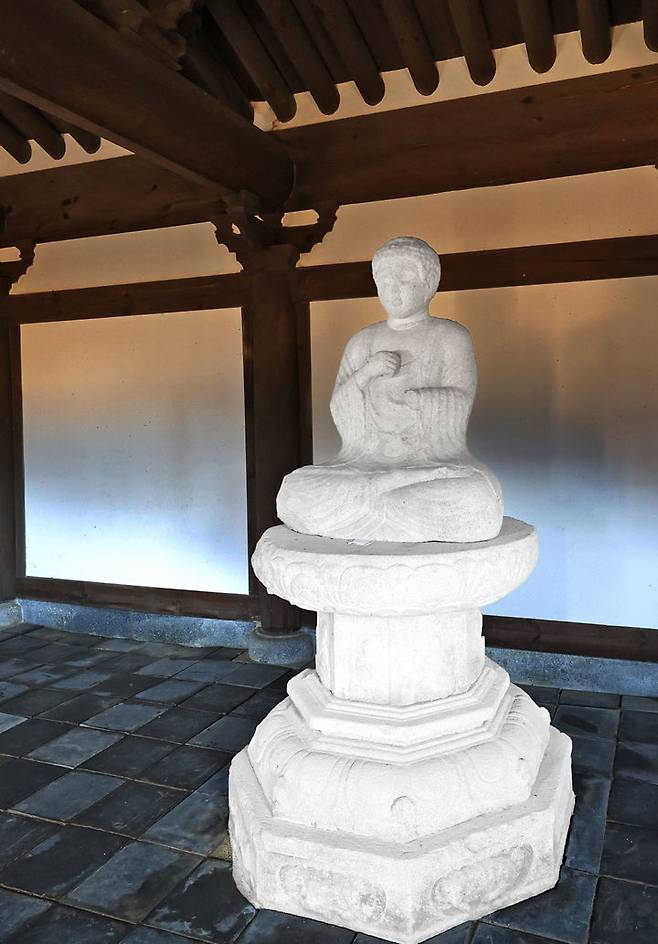 [임실=뉴시스] 국가 보물에 지정·예고된 전북 '임실 진구사지 석조비로자나불좌상'. *재판매 및 DB 금지