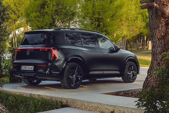 메르세데스-벤츠 GLB