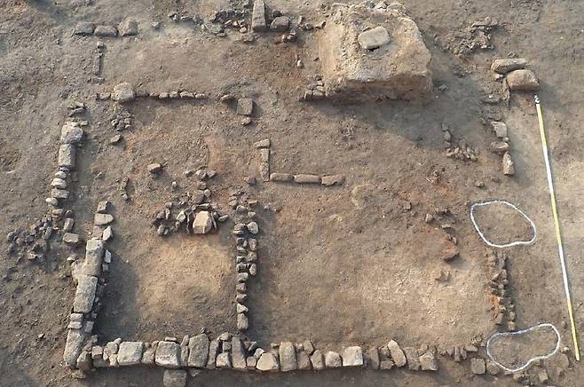 나 지역에서 조사한 건물터 모습  한울문화유산연구원·한강문화유산연구원·수도문물연구원이 정리한 '서울 예지동 세운4구역 도시환경정비사업부지 내 유적 발굴조사 학술자문회의' 자료집 속 사진 [자료집 캡처. 재판매 및 DB 금지]