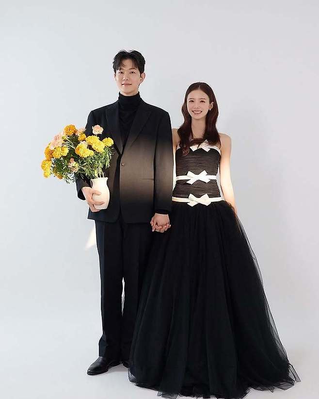 윤수영 소셜미디어