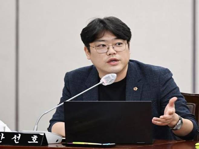 반선호 부산시의원. 부산시의회 제공
