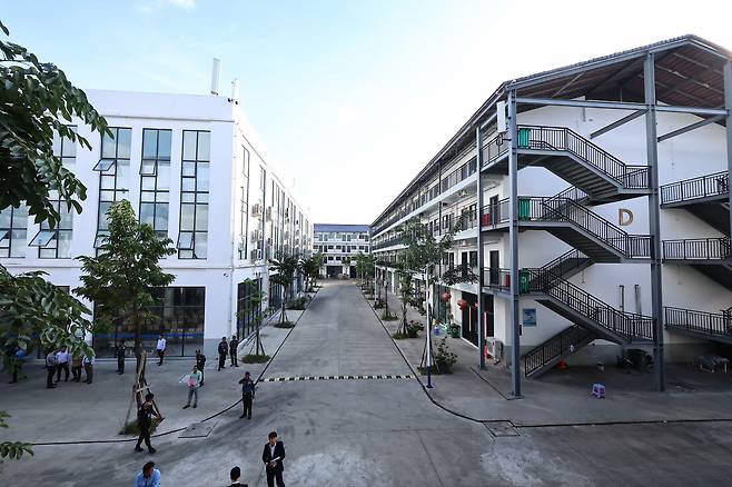 캄보디아 프놈펜 인근 온라인스캠범죄단지인 태자단지. /뉴스1