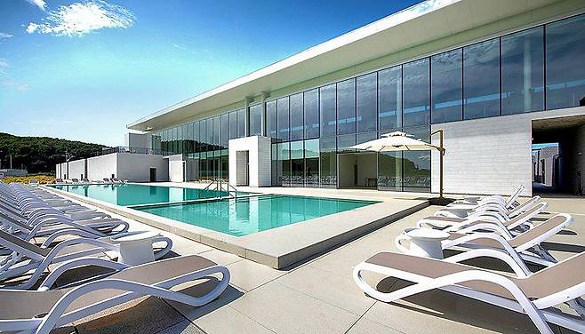 실외 스파.&nbsp;