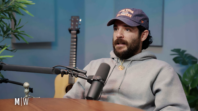 Producer Jon Bellion talks about working with Max Martin on BTS' upcoming album during a podcast interview on "Surviving the Modern Music Industry," uploaded on Nov. 25. (Screenshot from Chris Williamson's YouTube channel)