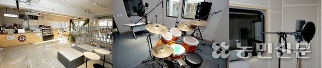 2층 : 담소를 나누며 쉬어갈 카페가 있다. 소리스튜디오에서는 연주와 녹음 작업이 이뤄진다. 성남=김원철 프리랜서 기자