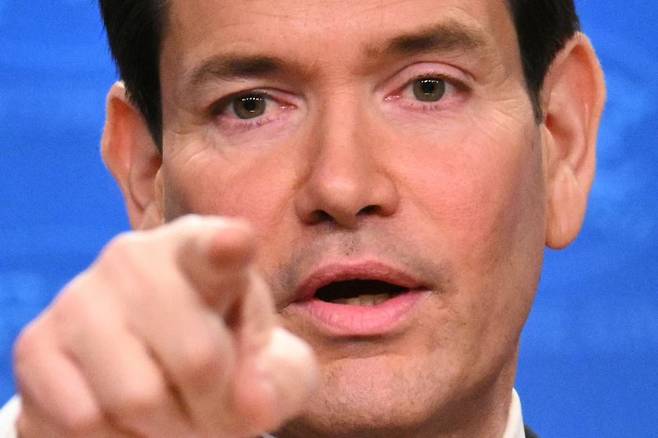 마코 루비오 미국 국무장관이 2025년 12월 19일(현지시간) 워싱턴DC 국무부 브리핑룸에서 열린 연말 기자회견에서 발언하고 있다. 사진=AFP연합