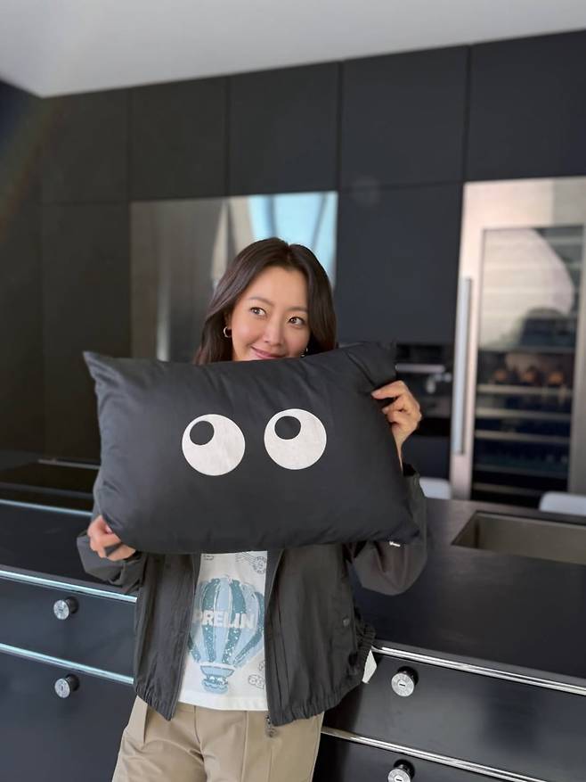 사진 = 김희선 인스타그램