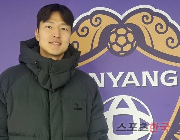 '월드컵 센터백' 권경원 손흥민, 2030년에도 뛰길... 나도 끝까지 준비[인터뷰]