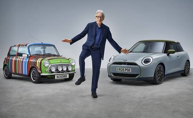 폴 스미스와 미니 [사진출처=미니]]