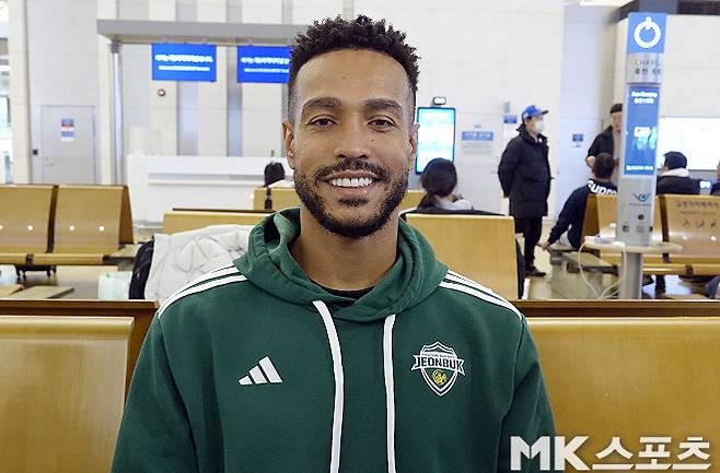 전북 현대 새 스트라이커 브루노 모따. 사진=이근승 기자