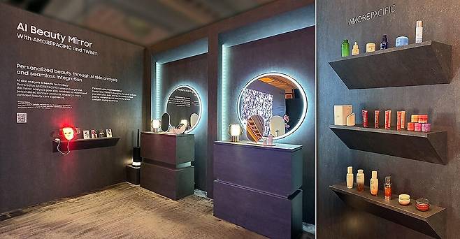 아모레퍼시픽, CES 2026서 삼성전자 협업 기술 선봬 (서울=연합뉴스) 아모레퍼시픽은 오는 6일(현지시간)부터 9일 미국 라스베이거스에서 열리는 세계 최대 가전·정보기술(IT) 전시회 CES 2026에 참가해 기술력을 알린다고 5일 밝혔다. 사진은 삼성전자 'AI 뷰티 미러'. 2026.1.5 [아모레퍼시픽 제공. 재판매 및 DB금지] photo@yna.co.kr
