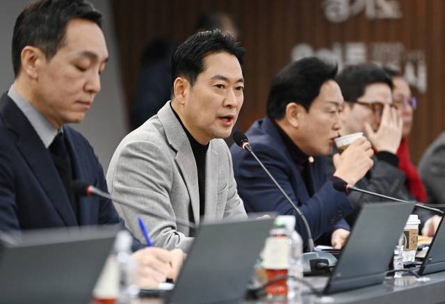 ▲국민의힘 장동혁 대표가 9일 경기도 용인시 용인반도체클러스터 일반산업단지 공사현장을 방문해 발언하고 있다. ⓒ연합뉴스