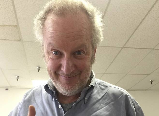 다니엘 스턴 에스엔에스