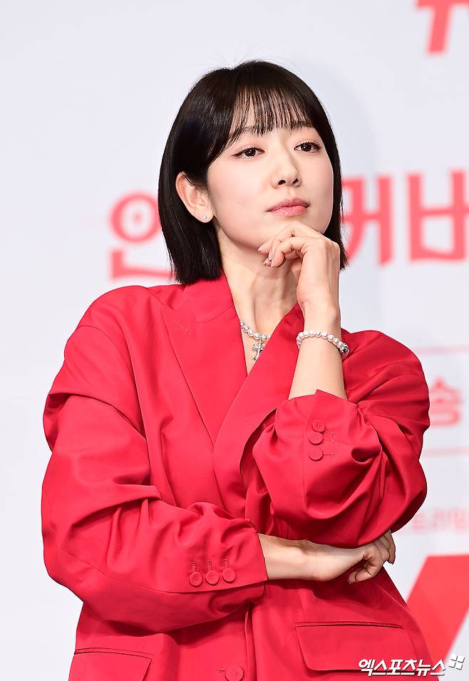 칼단발도 완벽하게 소화하는 얼굴