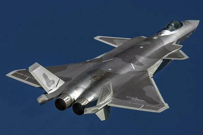 중국 J-20 스텔스 전투기 [홍콩 SCMP 캡처. 재판매 및 DB 금지]